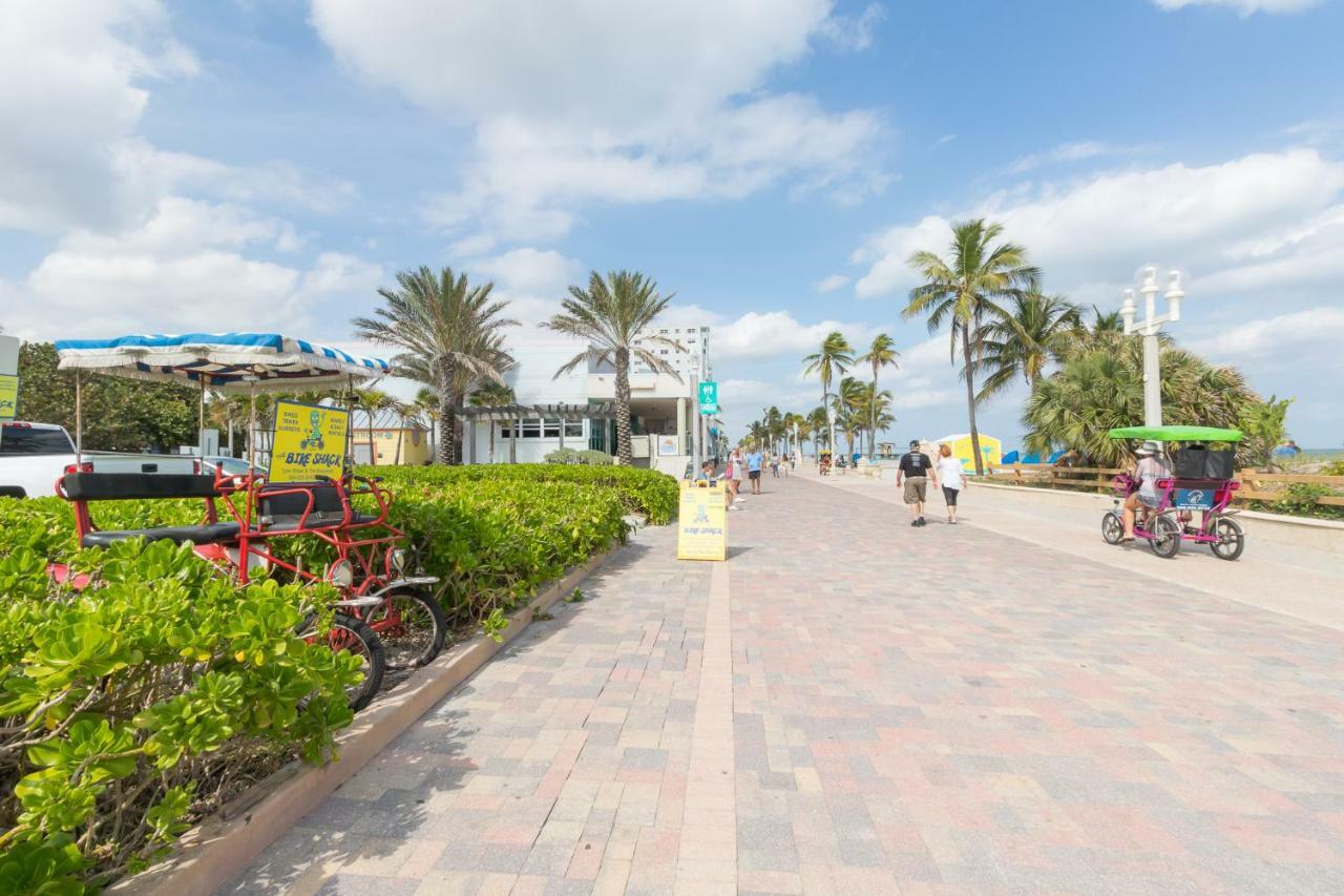 433 Studio Hollywood Beach Dania Beach Exterior photo